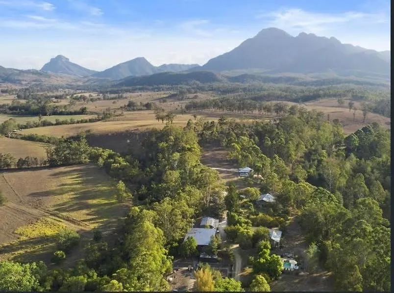 Barney Creek Vineyard Cottages Barney View